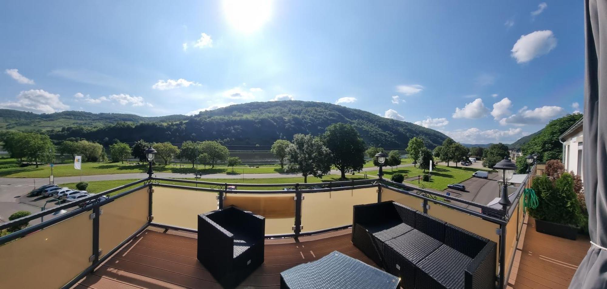 Gasthaus Korneli Sankt Aldegund Exteriér fotografie